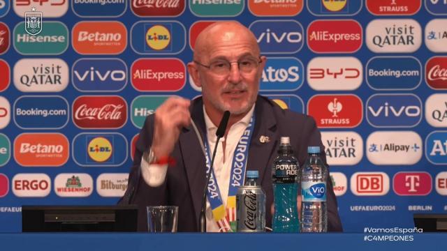 开云体育下载-德拉富恩特：我们是世界上最好的，还可以做得更好