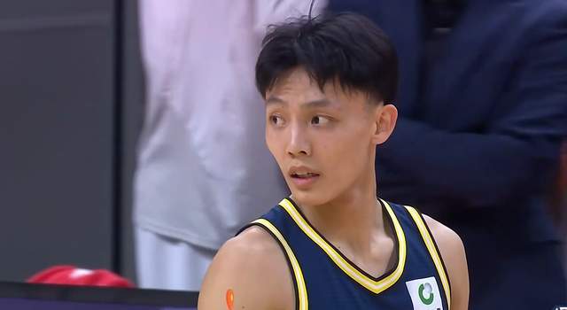 kaiyun-广东送辽篮苦主17连败，3人堪称优秀，3人表现及格，4人实属低迷